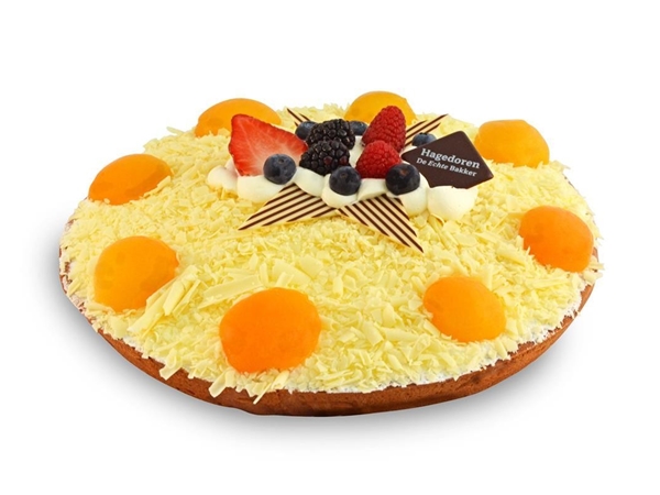 Abrikoos slagroom witte vlokken