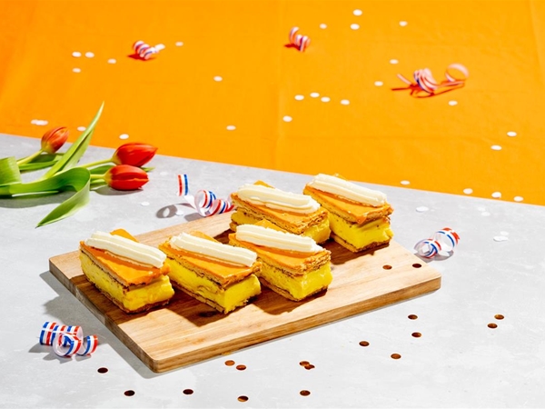 Oranje tompoucen 4 + 1 gratis